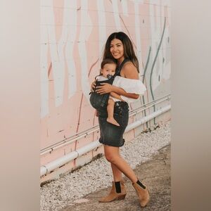 The Mumsie Denim Overall Dress Pinafore in Black |The Night Shift | Size Large